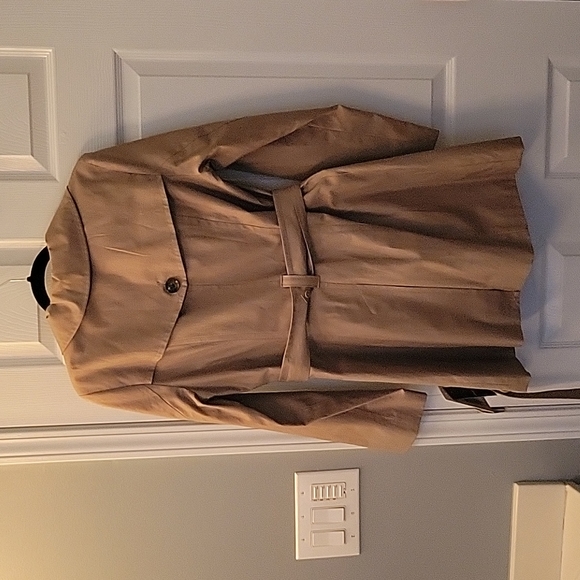 London Fog womens NEW tan trench coat - Picture 4 of 6